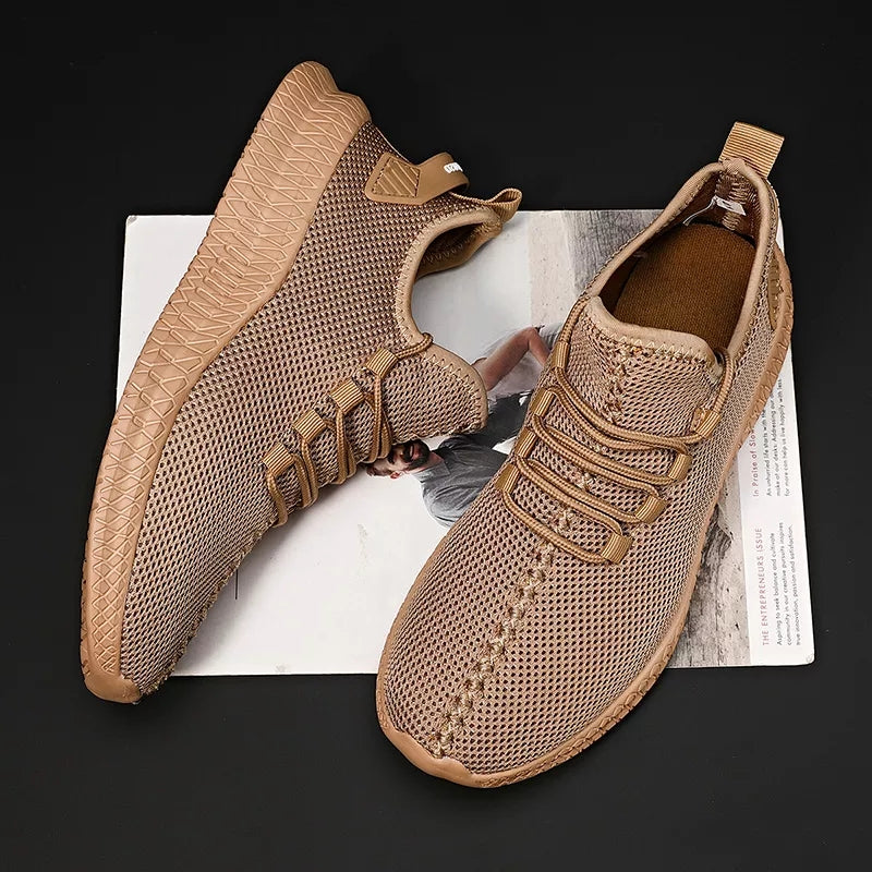 SPORTY AND LIGHTWEIGHT SHOES FOR MEN