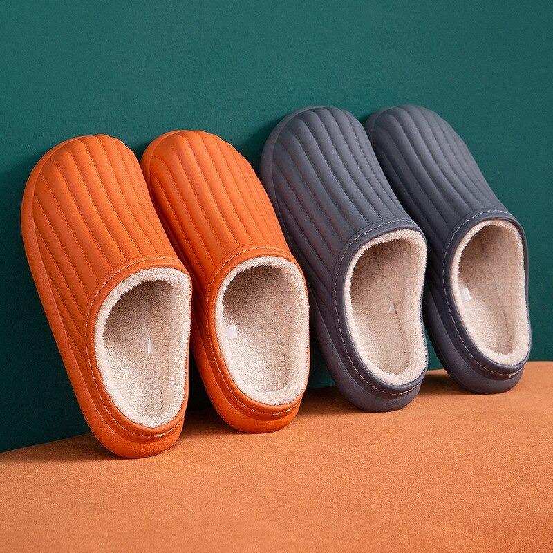 PREMIUM NON-SLIP AND WATERPROOF SLIPPERS